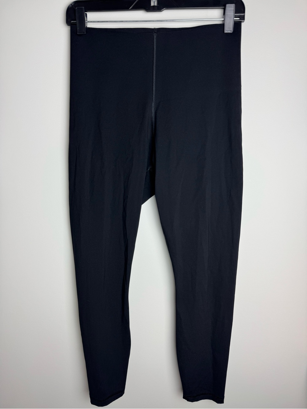 Everlane Black Perform Leggings